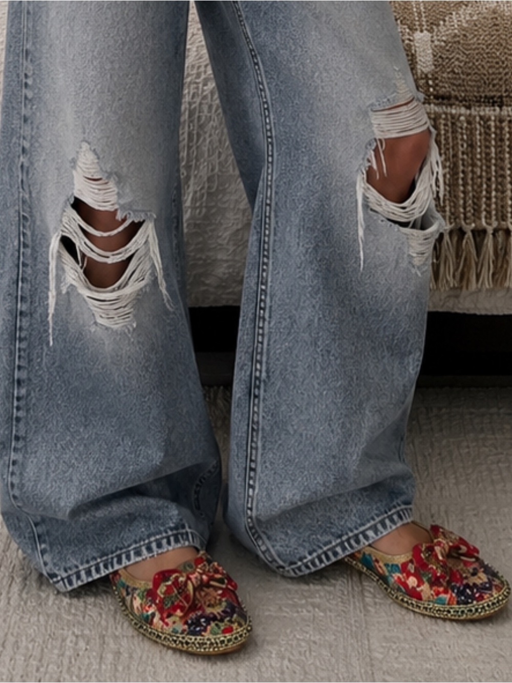 Floral Embroidered Slip-On Flats in Multicolor
